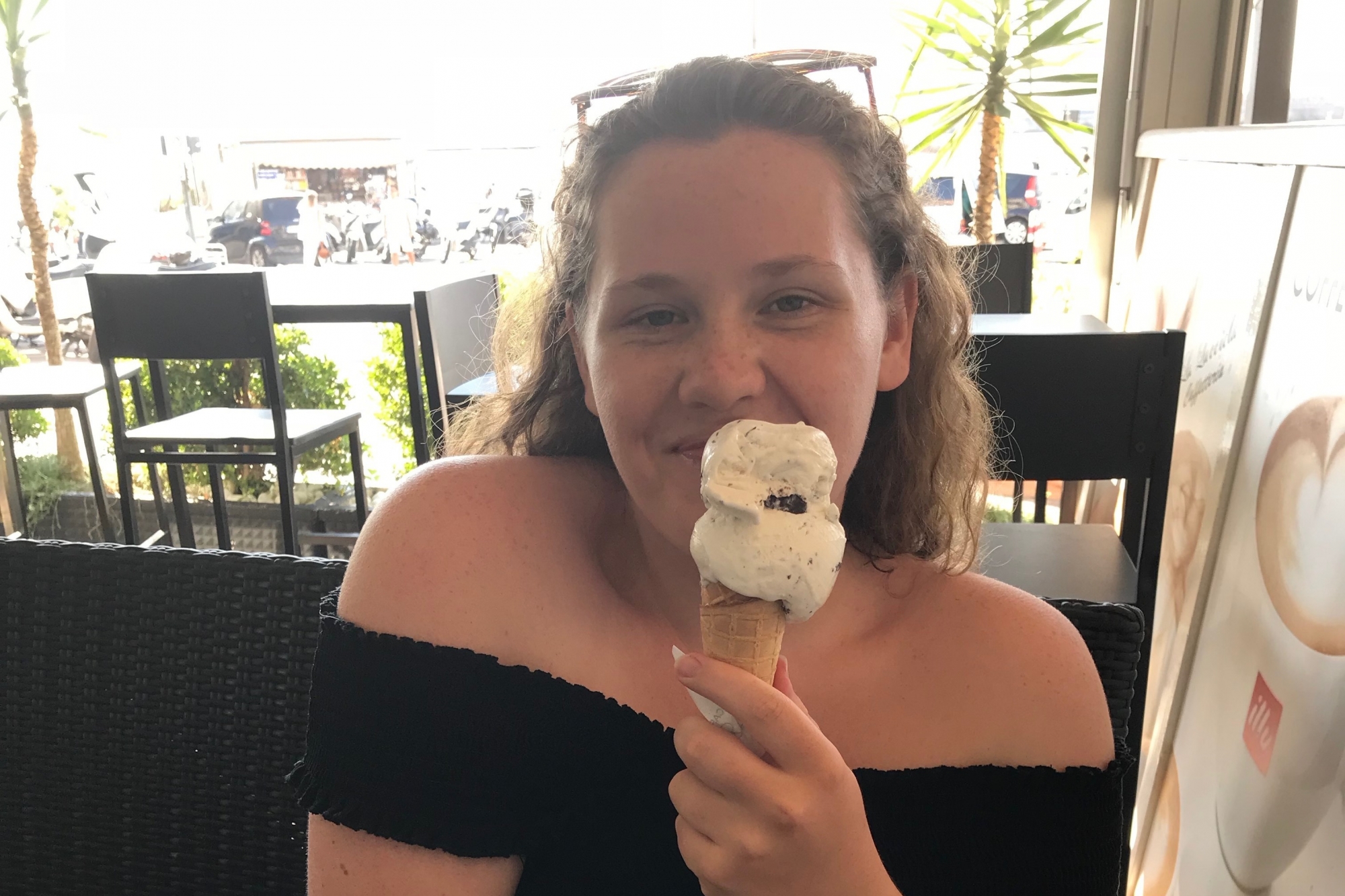 Picture of student Sondra eating ice cream